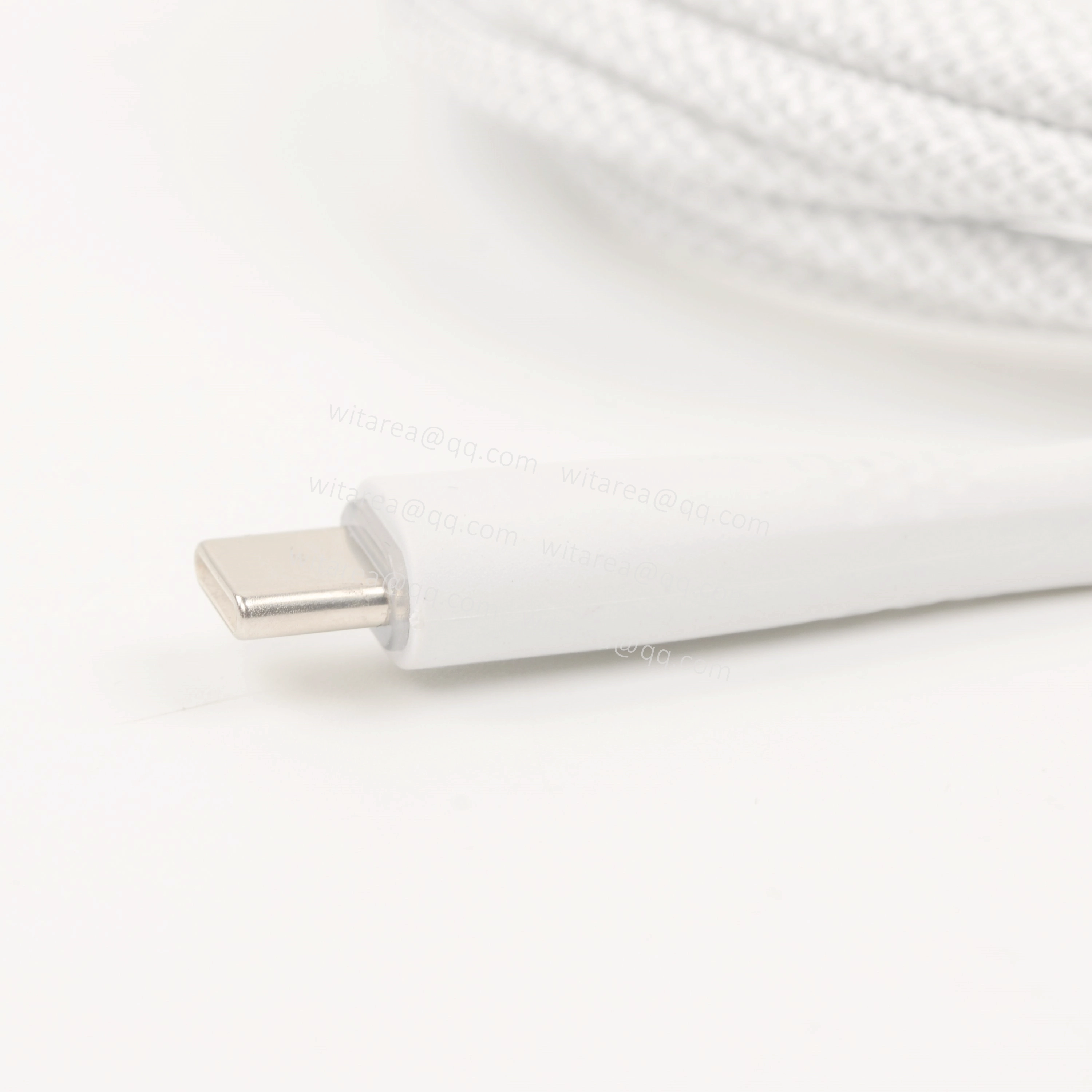 Custom braided USB type C cable with LED light