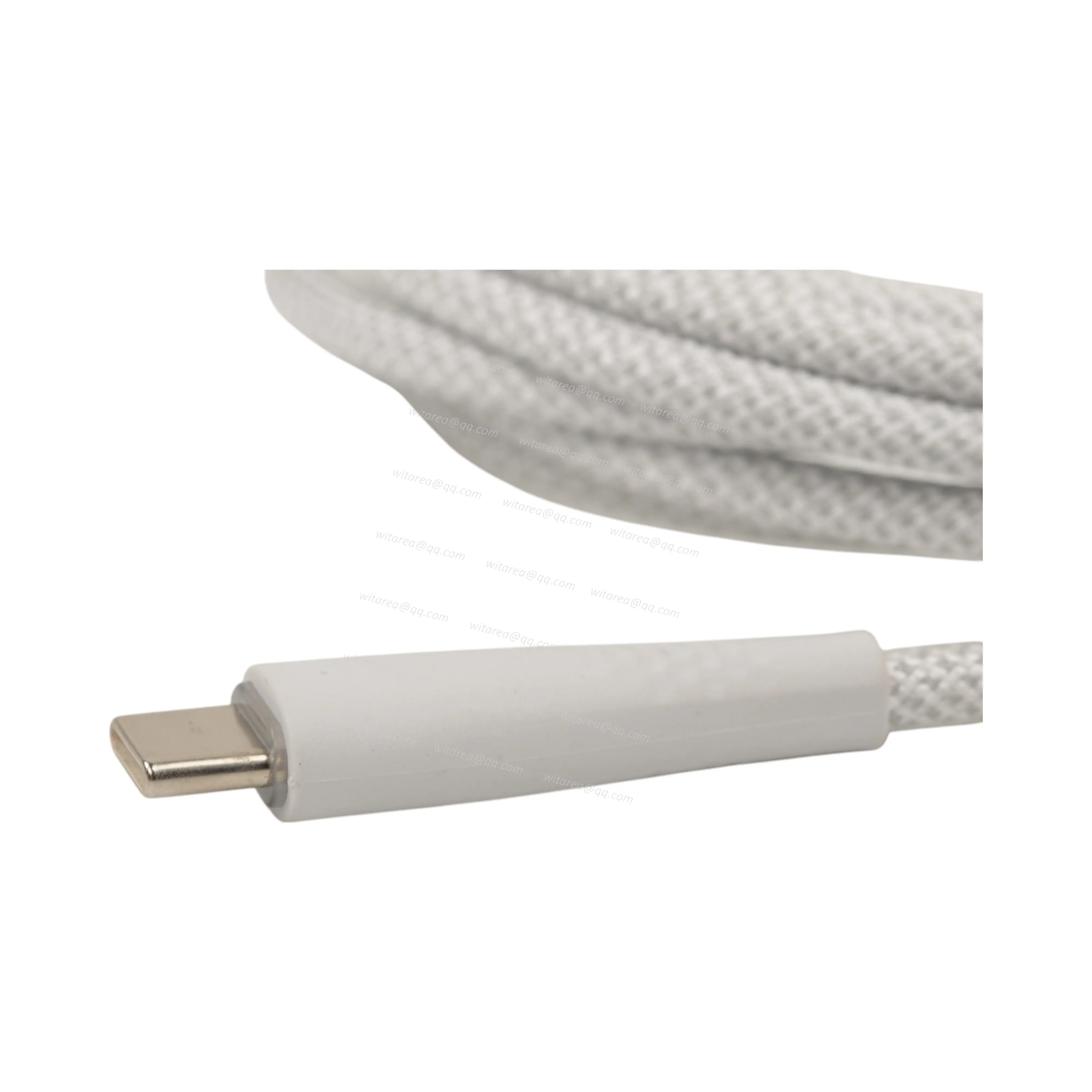 Type C3.0 male to Type C3.0 male cable with fabric braiding